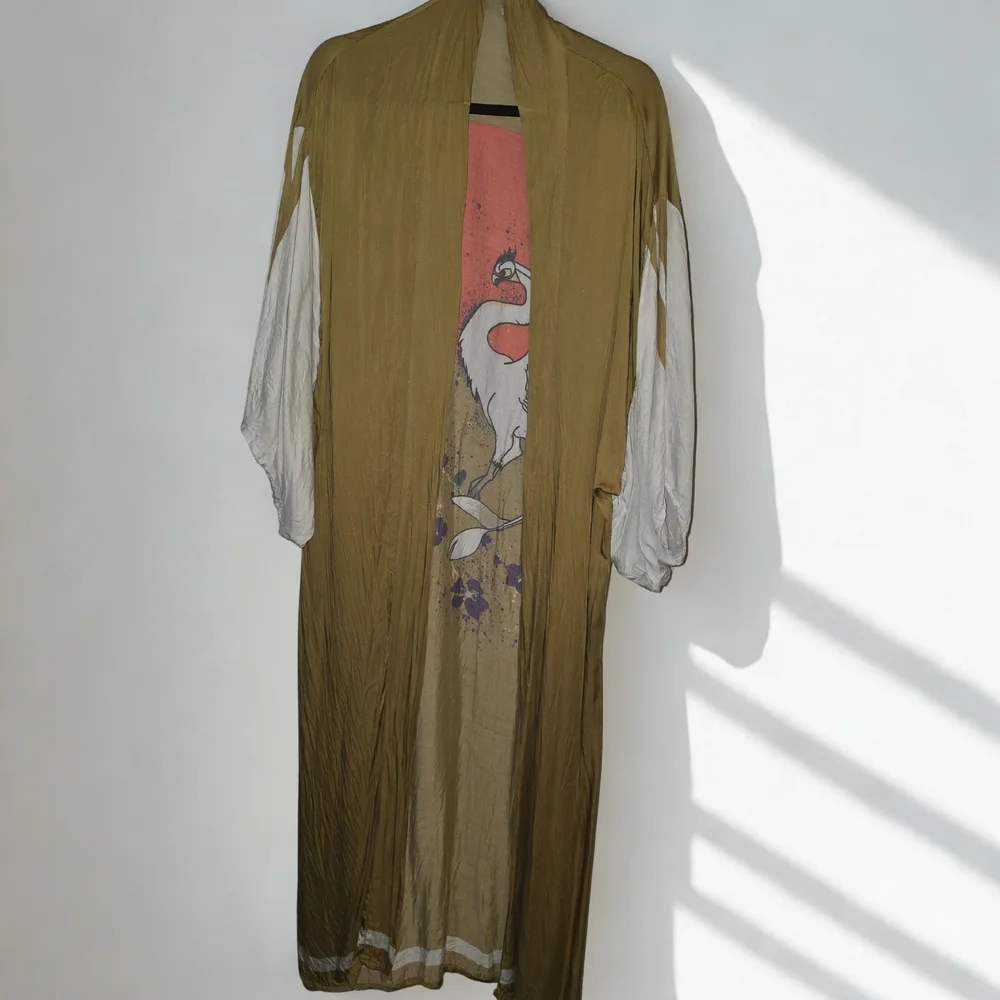 Free People Long Tan and White Kimono with Graphic Design - Picture 1 of 4